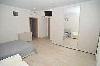 Hotel Holiday House Santa Rita Minori