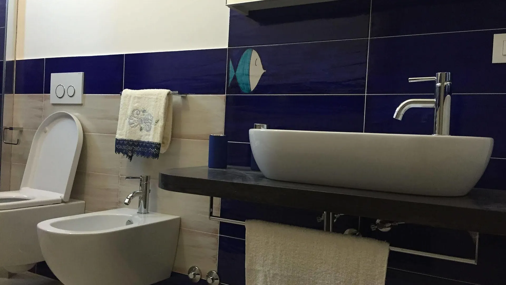 Hotel Holiday House Santa Rita Minori